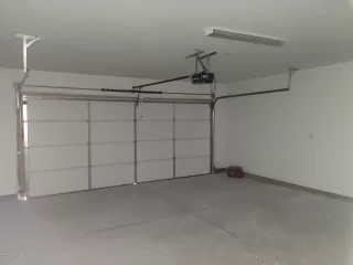 Photo #6: 6137369 Listing