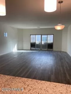 Photo #2: 6137371 Listing 