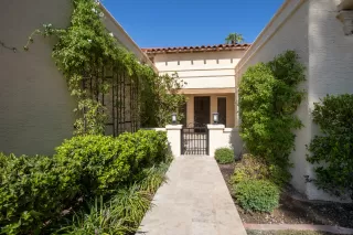 Photo #3: 6137422 Listing