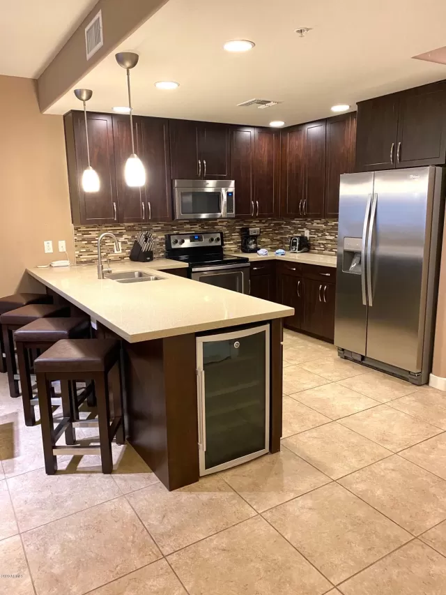 MLS: 6137496 Condo For Sale
