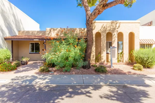 MLS: 6137497 Condo For Sale