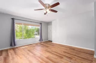 Photo #6: 6137497 Listing