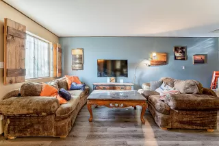 Photo #2: 6137529 Listing