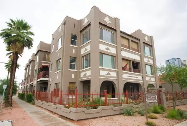 MLS: 6137616 Condo For Sale