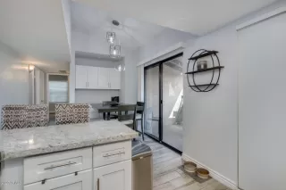 Photo #2: 6137621 Listing