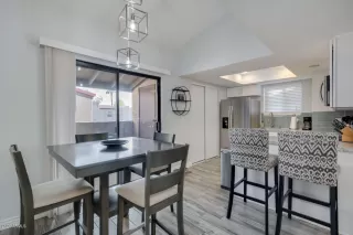 Photo #3: 6137621 Listing