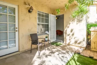 Photo #6: 6137707 Listing