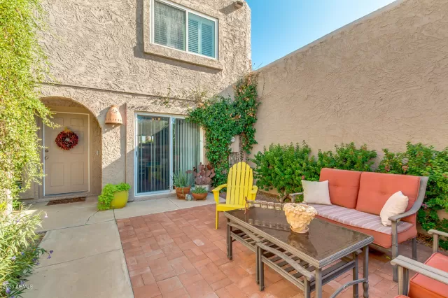 MLS: 6137795 Condo For Sale