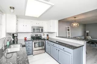 Photo #6: 6137846 Listing