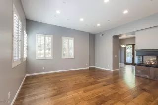 Photo #3: 6137910 Listing 