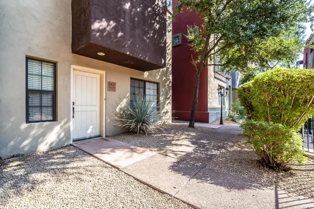 MLS: 6138198 Condo For Sale