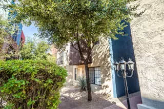 Photo #3: 6138198 Listing