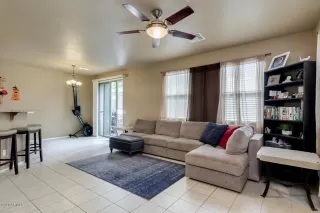 Photo #4: 6138302 Listing