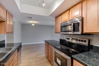 Photo #2: 6138409 Listing