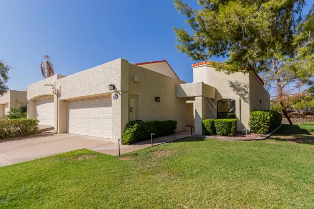 MLS: 6138589 Condo For Sale