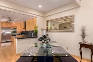 Photo #6: 6138589 Listing