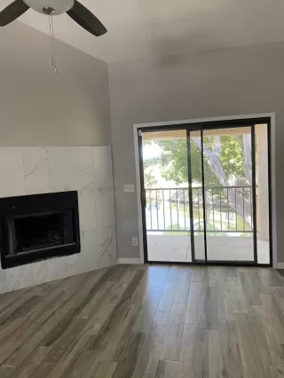 Photo #5: 6138600 Listing 