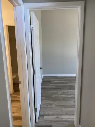 Photo #6: 6138600 Listing 