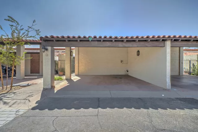 MLS: 6138645 Condo For Sale