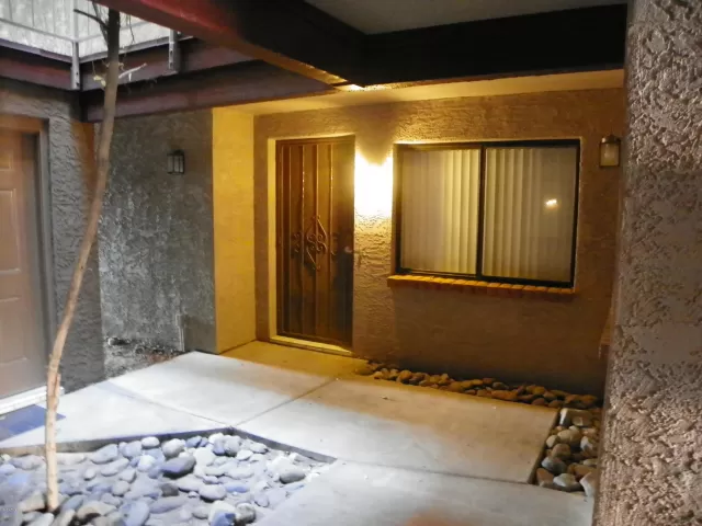 MLS: 6138994 Condo For Sale