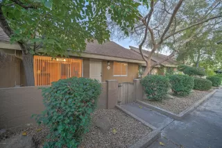 Photo #1: 6139008 Listing