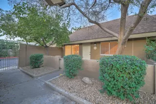 Photo #2: 6139008 Listing