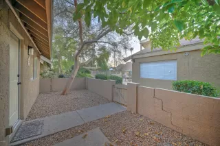 Photo #3: 6139008 Listing