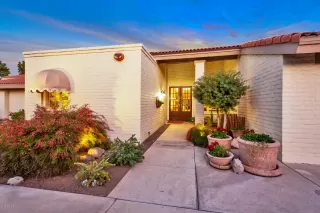 Photo #2: 6139043 Listing 