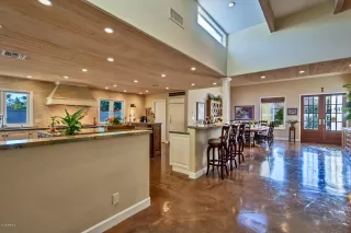 Photo #4: 6139043 Listing 