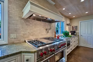 Photo #6: 6139043 Listing 