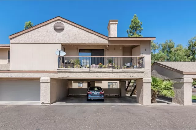 MLS: 6139113 Condo For Sale