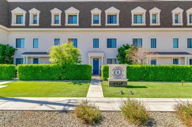 MLS: 6139147 Condo For Sale