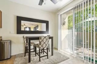 Photo #6: 6139164 Listing