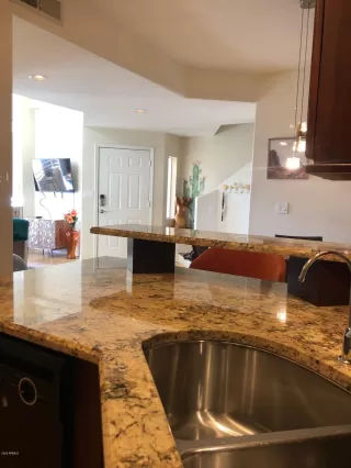 Photo #6: 6139166 Listing 