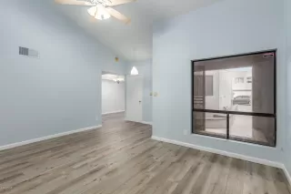 Photo #4: 6139356 Listing 