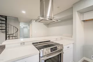 Photo #2: 6139403 Listing 