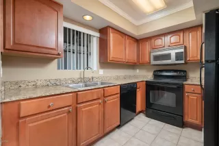 Photo #5: 6139432 Listing