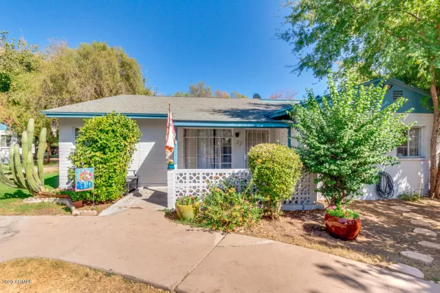 MLS: 6139718 Condo For Sale