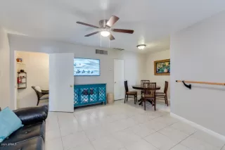 Photo #5: 6139718 Listing