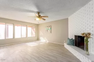 Photo #4: 6139842 Listing