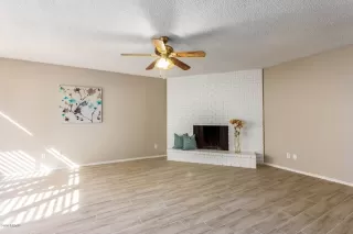 Photo #5: 6139842 Listing