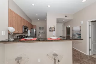 Photo #5: 6139934 Listing 