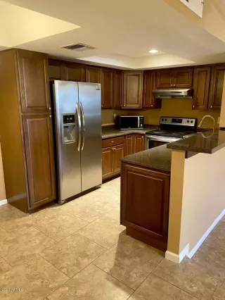 Photo #3: 6139983 Listing