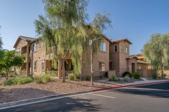MLS: 6140000 Condo For Sale