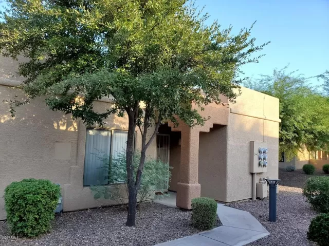 MLS: 6140016 Condo For Sale