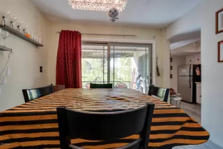 Photo #5: 6140150 Listing