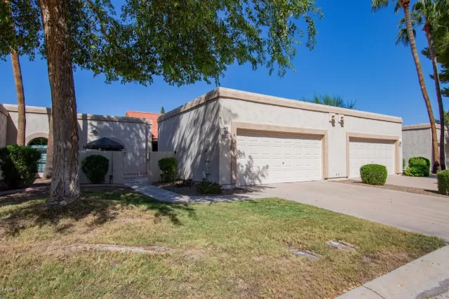 MLS: 6140172 Condo For Sale