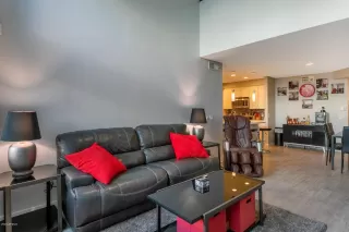 Photo #2: 6140251 Listing