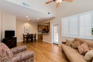 Photo #1: 6140452 Listing