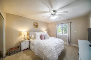 Photo #2: 6140509 Listing